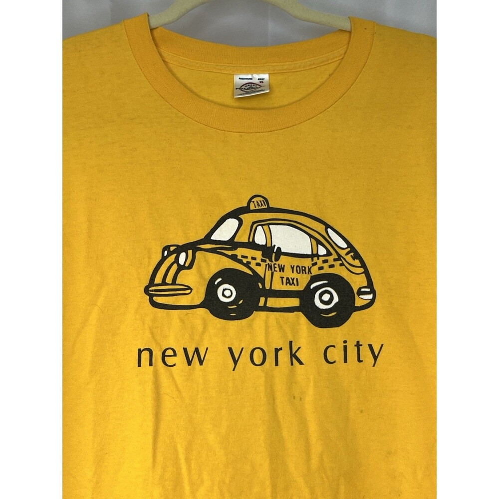 Vintage Streetwear New York City Taxi Cab Men’s XL Yellow T-shirt Grunge 90s